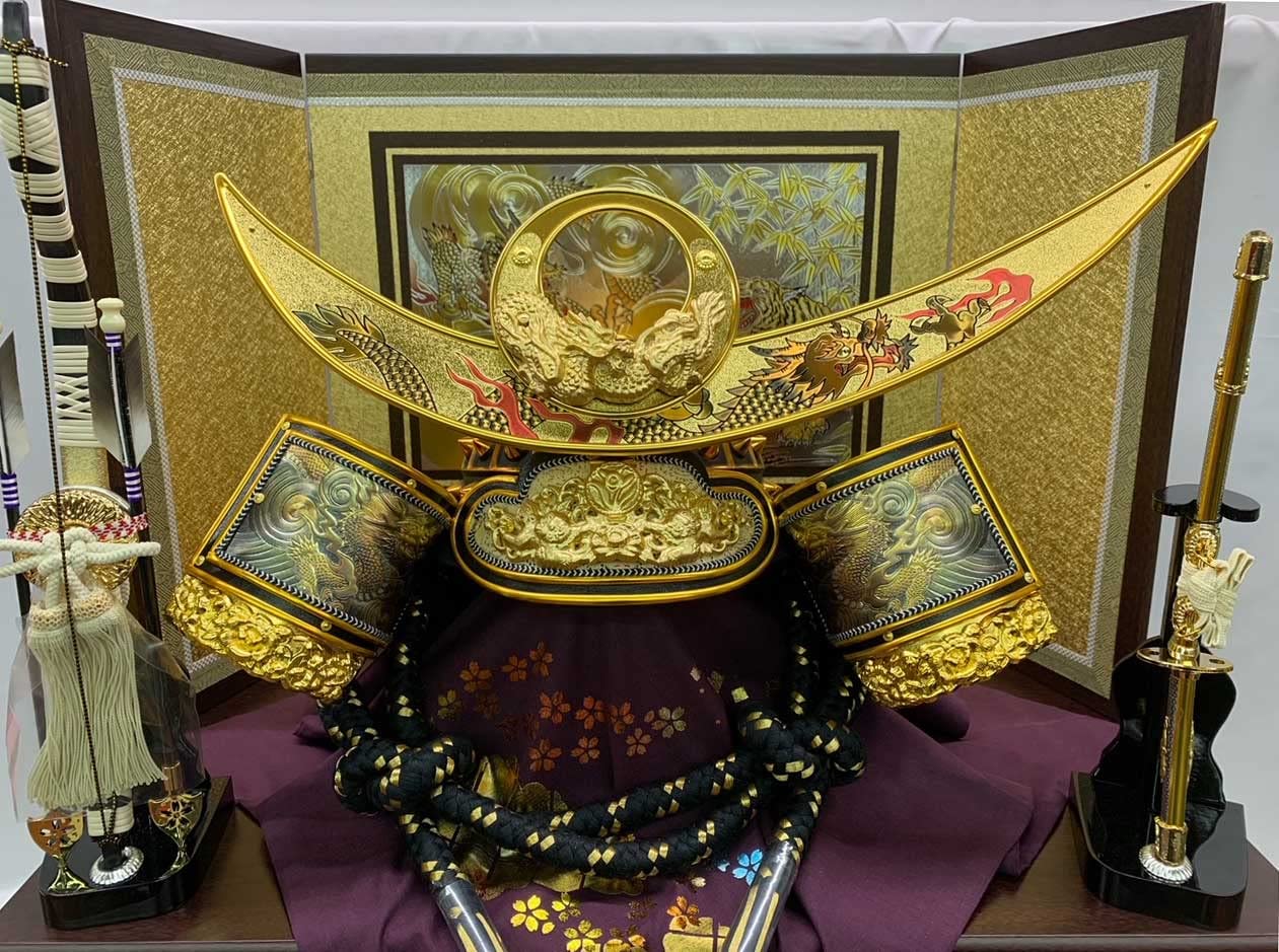 Amazon | 30号 上杉謙信 着用兜セット 金屏風竜虎 収納台 弓太刀付